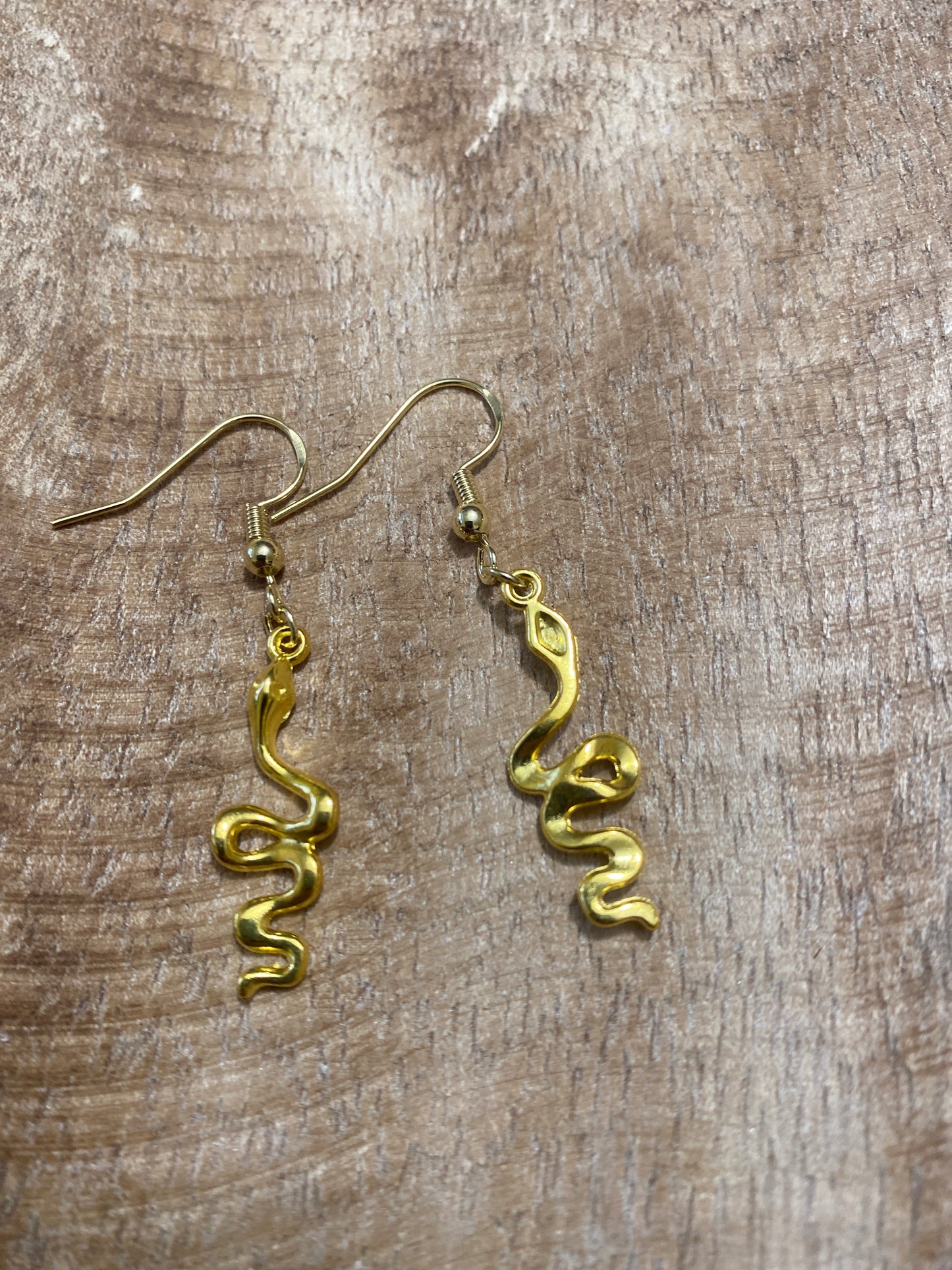 Boucles d’oreilles serpent