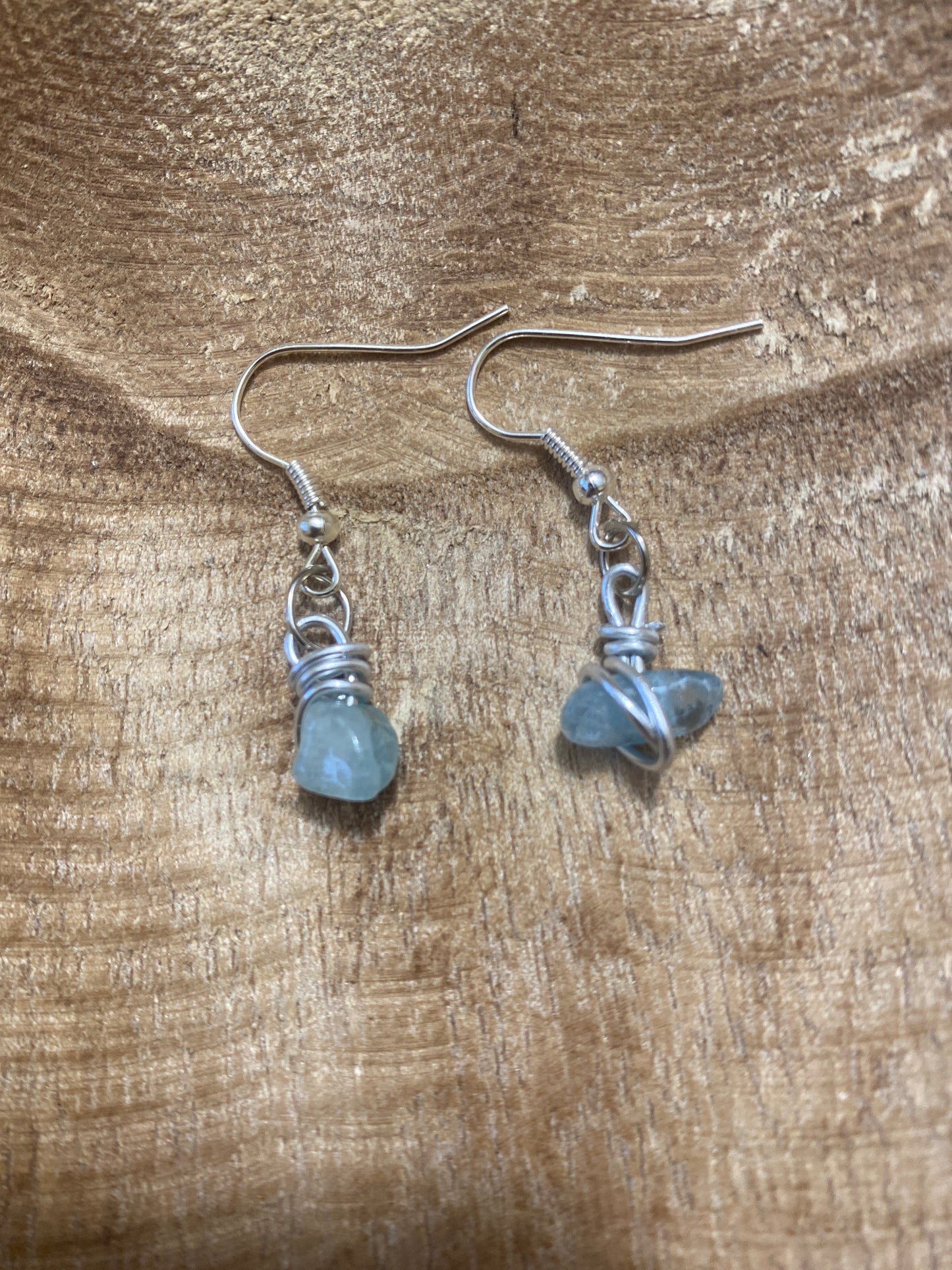 Boucles d’oreilles aiguë marine