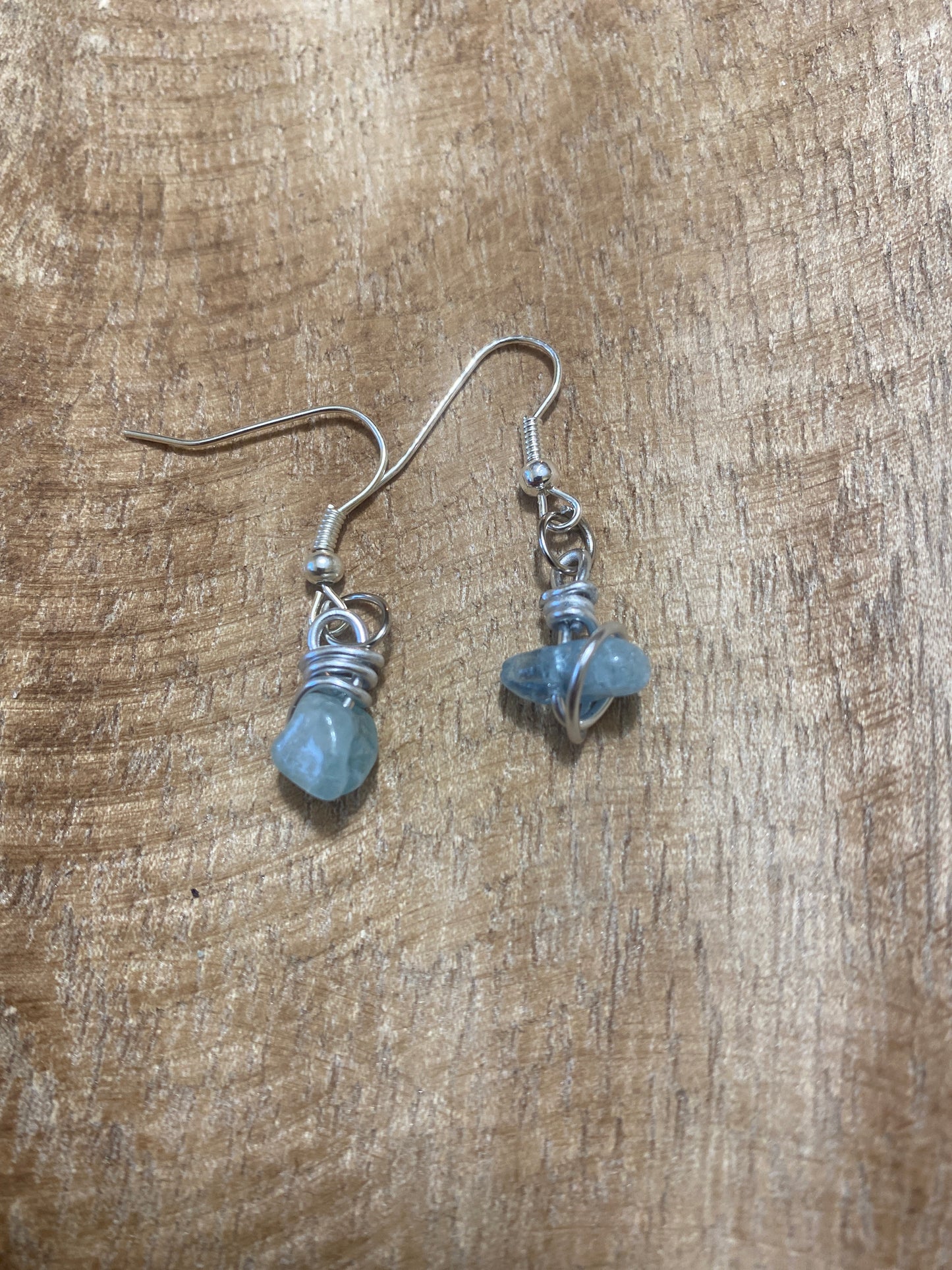 Boucles d’oreilles aiguë marine